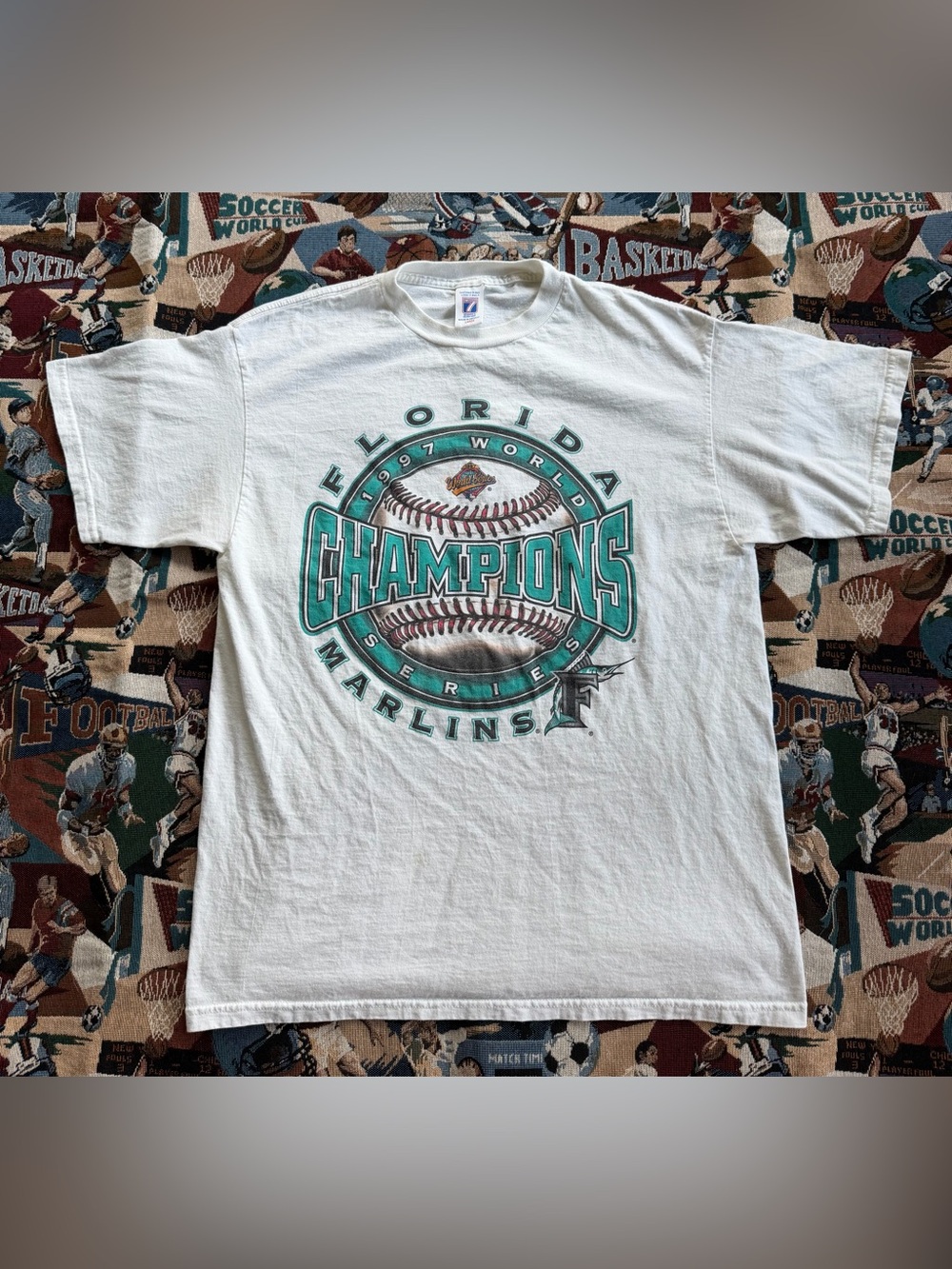 Vintage 1997 Men’s Logo 7 MLB Florida Marlins World Series Championship T-shirt